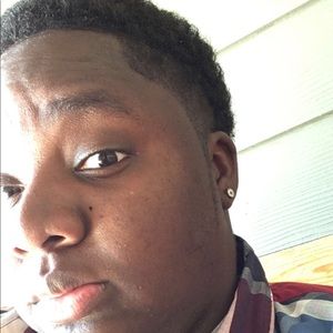 Meet your Posher, Ebony